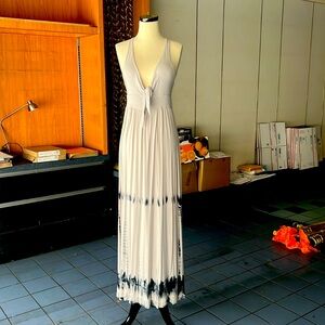 Long easy flowing still a little sexy Maxi dress by Marciano